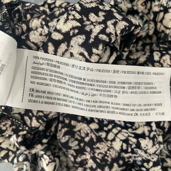 Hollister Crop Top Size L - Picture 5 of 5